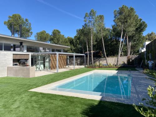 Vivienda unifamiliar aislada en Valdecabañas. Boadilla del Monte (Madrid)