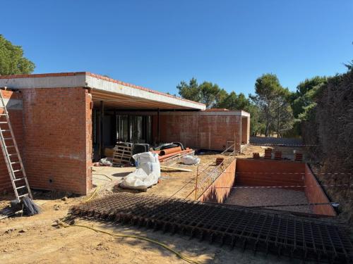 Vivienda unifamiliar aislada y piscina en Parque Boadilla. Boadilla del Monte (Madrid)